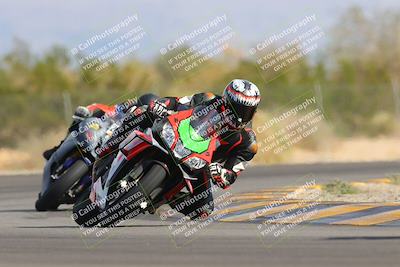 media/Nov-05-2022-SoCal Trackdays (Sat) [[f8d9b725ab]]/Turn 2 (1120am)/